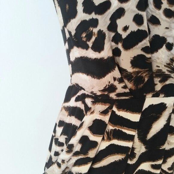 ALIN PAIGE Animal Print Mini Dress with Pockets | Bold Style! Size S - Picture 4 of 9